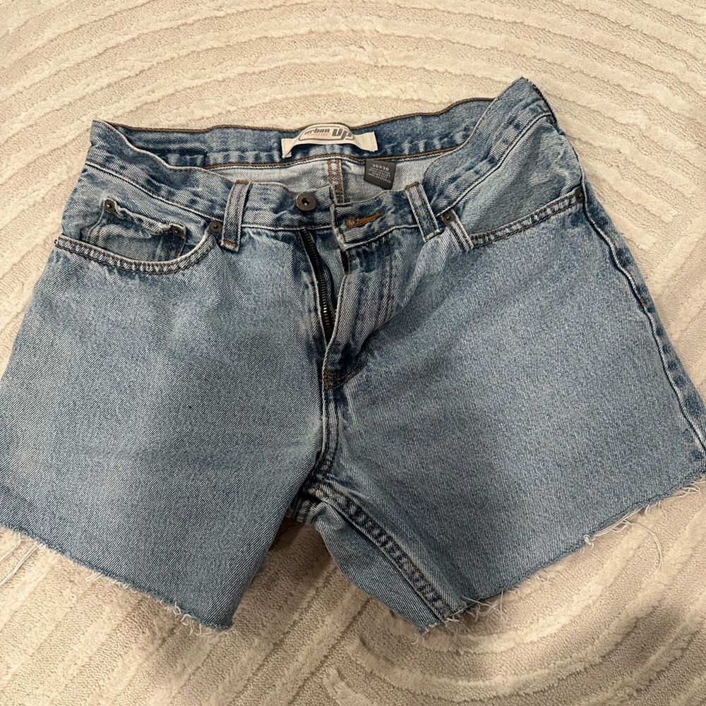 Vintage Up Denim Shorts